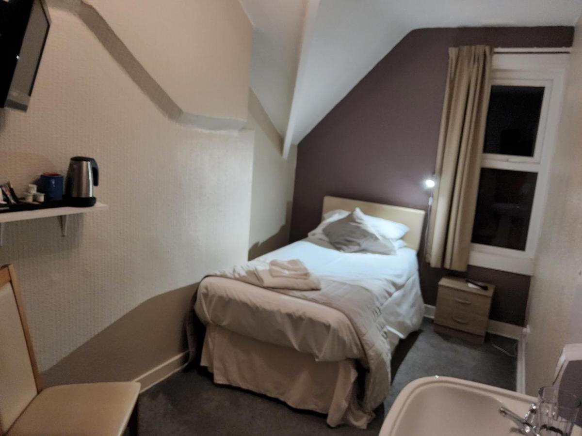 גרנטהאם The Avenue Hotel מראה חיצוני תמונה