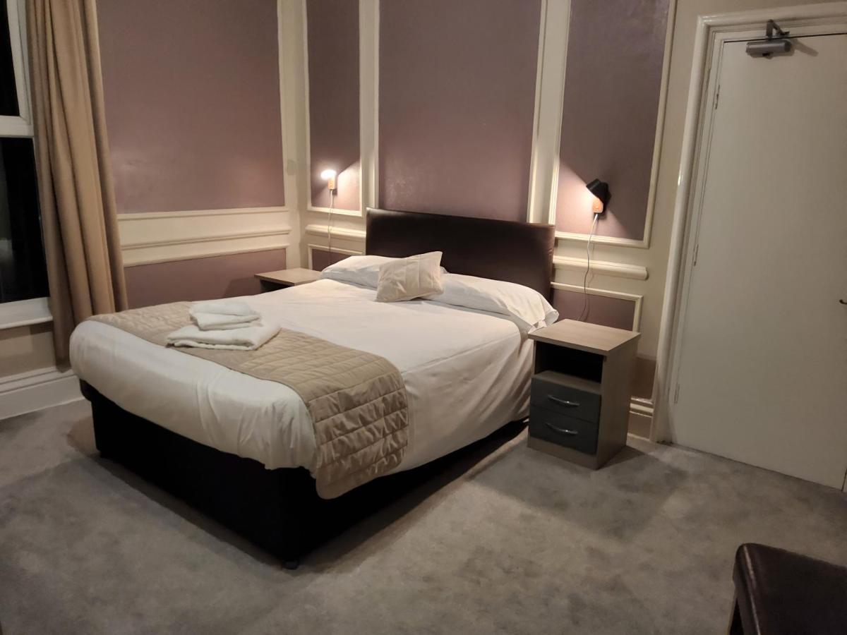 גרנטהאם The Avenue Hotel מראה חיצוני תמונה