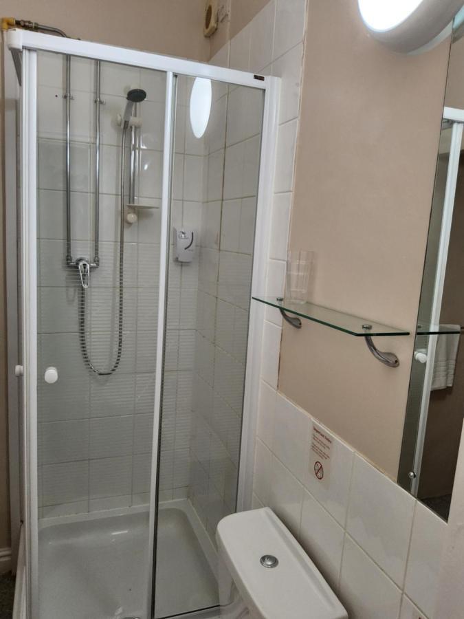 גרנטהאם The Avenue Hotel מראה חיצוני תמונה